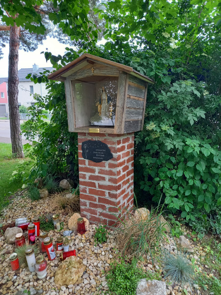 Marienbildstock am Schwalbanger