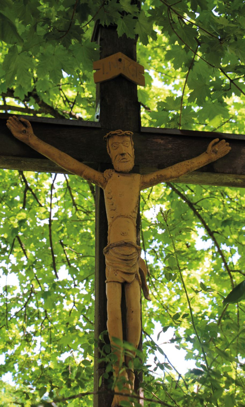 Wegkreuz an der Ecke Holzweg / Hirblinger Straße