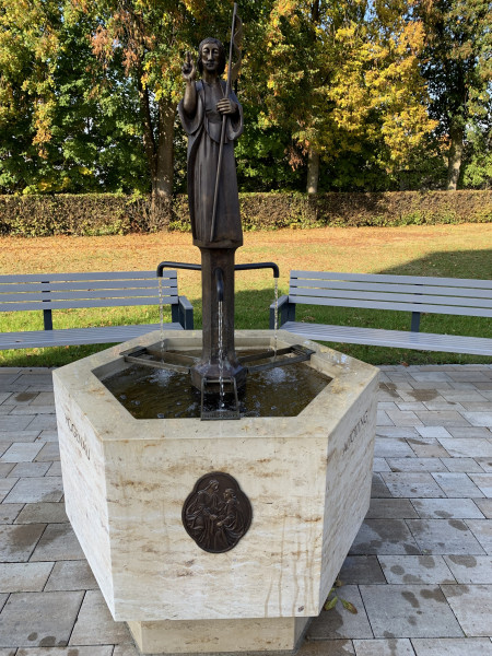Wallfahrtsbrunnen Berg im Gau