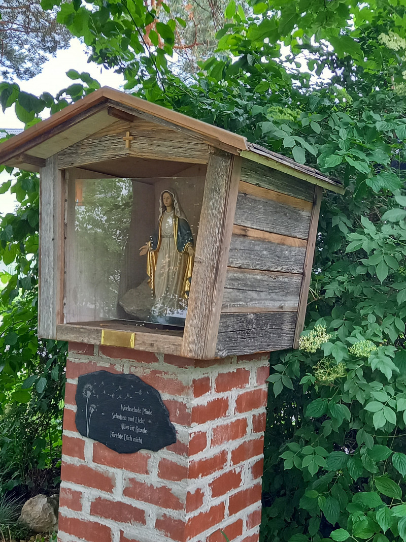 Marienbildstock am Schwalbanger